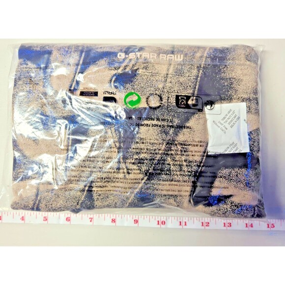 G-Star Raw T-Shirt, Mens XL, G-Star Light Chalk Sprayed Letters Crewneck T-Shirt - Picture 13 of 15